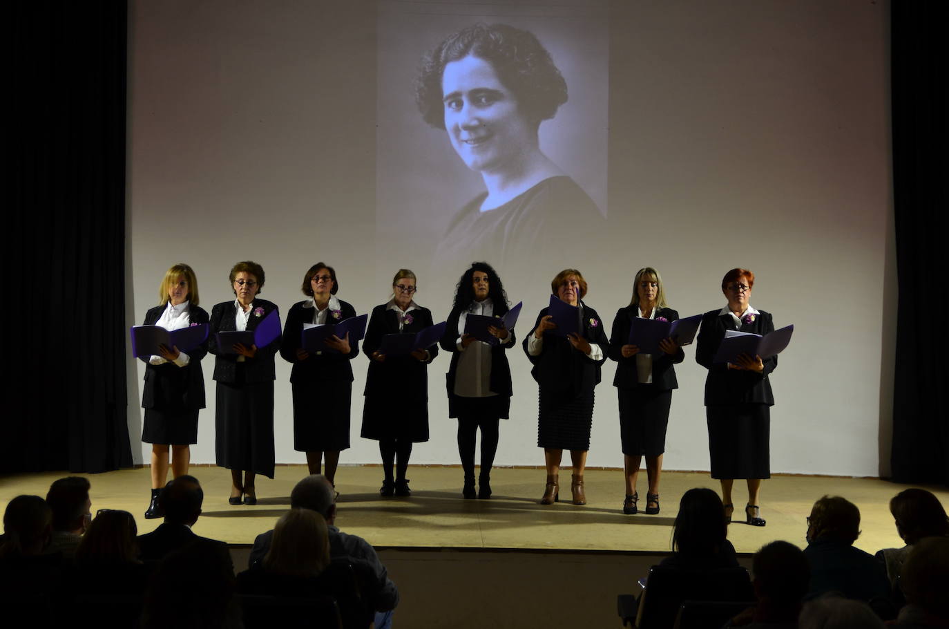 Fotos: Homenaje a las mujeres concejalas en la historia de Huétor Vega
