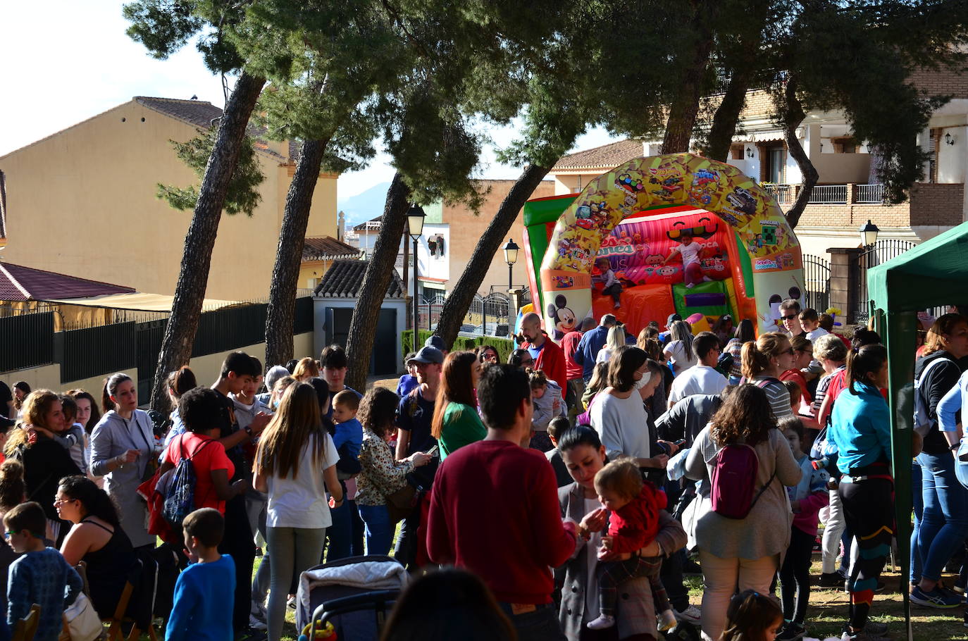 Fotos: 'Roar el güevo': la merienda más divertida de Huétor Vega