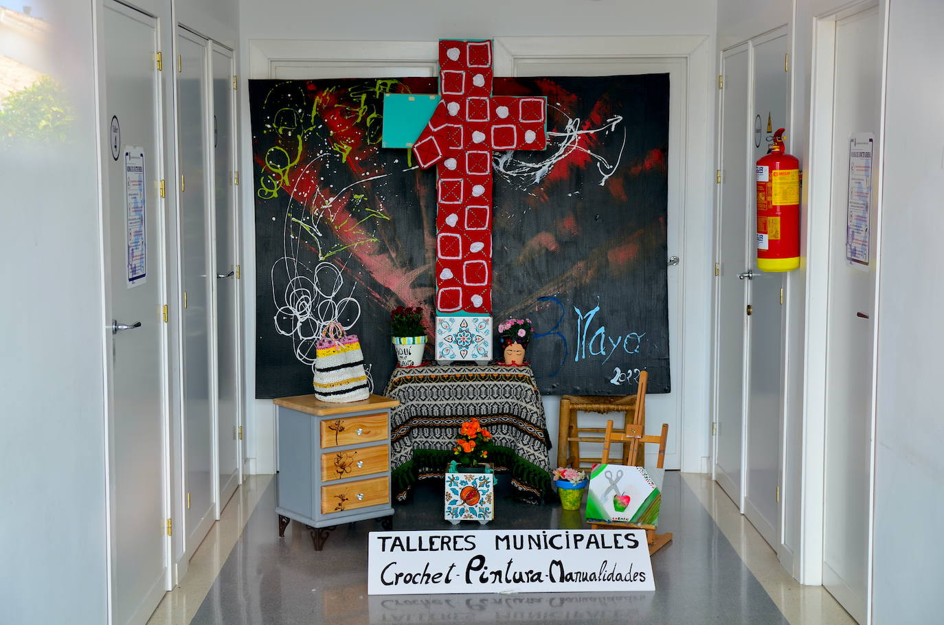 Cruz de Talleres Municipales de Huétor Vega.