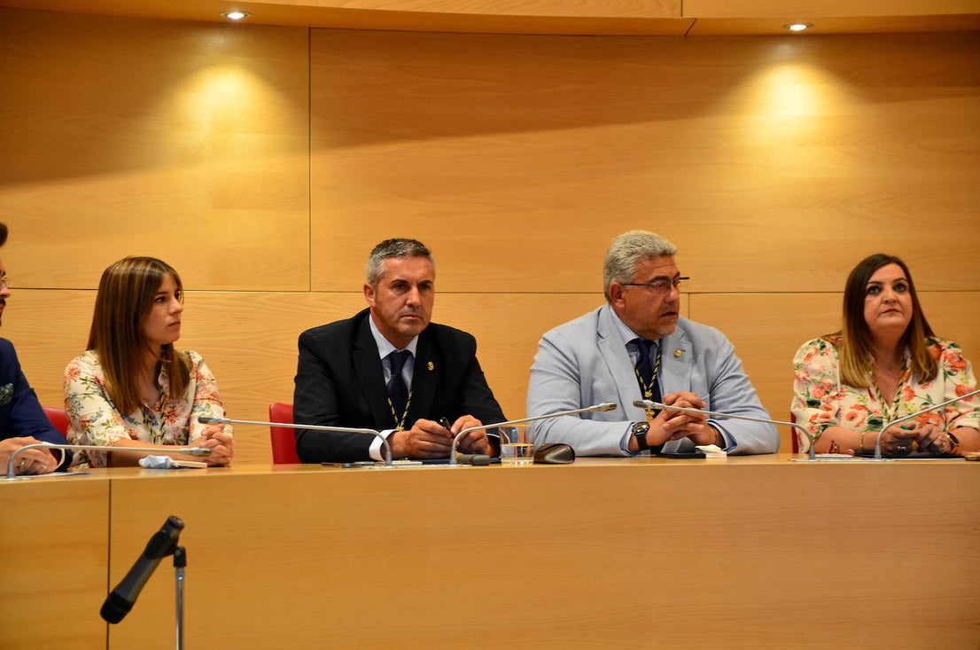 Elección y toma de posesión de Elena Duque como alcaldesa de Huétor Vega.