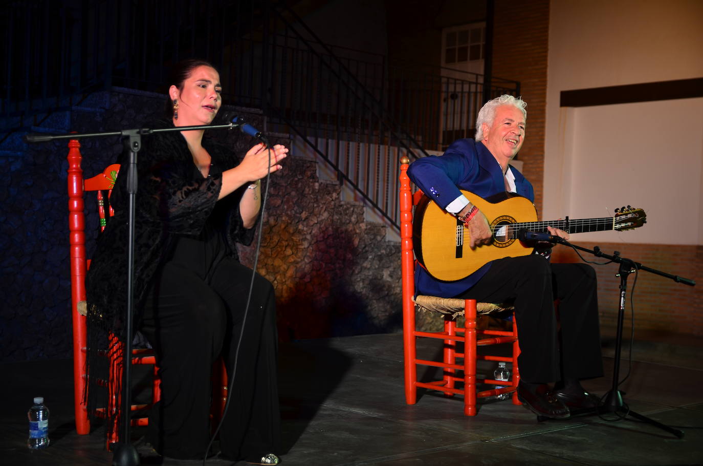 La cantaora hueteña Mata ‘La Niña’, cerrando el Festival Flamenco de Huétor Vega con Paco Cortés.