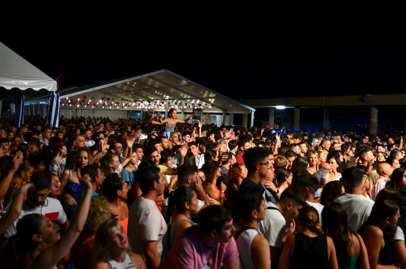 Impresionante ambiente en la feria de Huétor Vega.