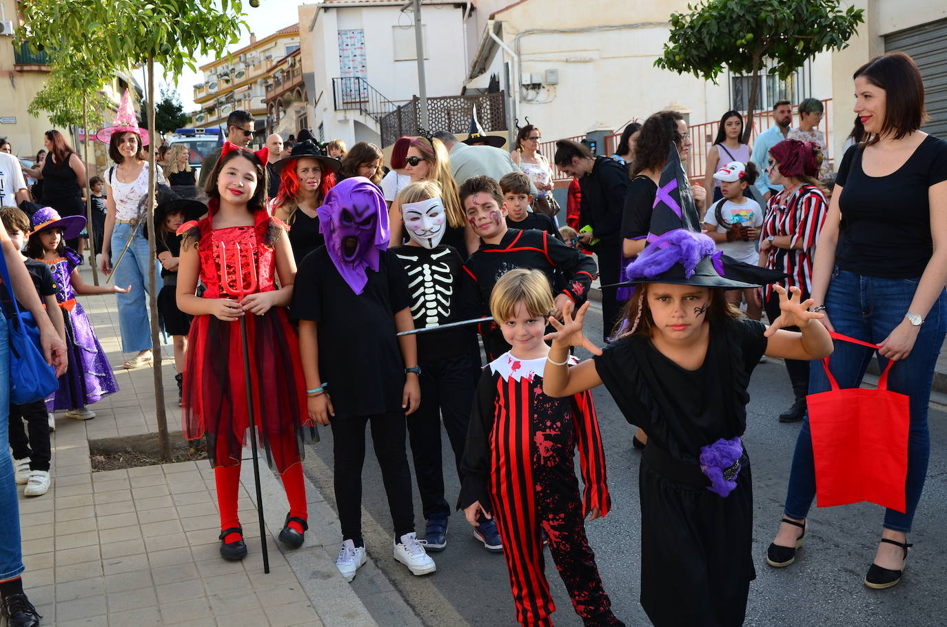 Tarde de Halloween, el terror divertido que ha campado por Huétor Vega.