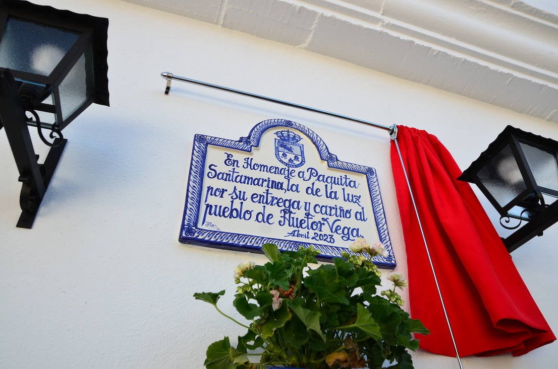 La placeta de Paquita 'La de la luz' en Huétor Vega