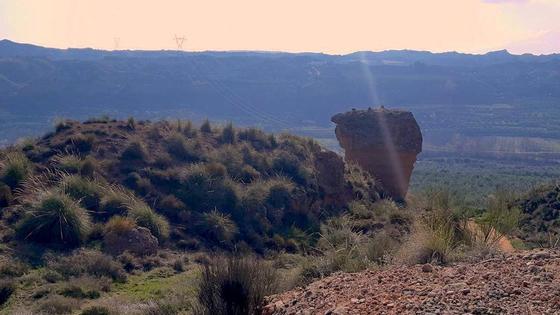 Huétor Vega organiza una ruta senderista para conocer el patrimonio de Lopera