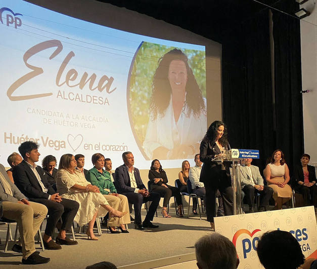 Presentación de la candidatura de Elena Duque en Huétor Vega.