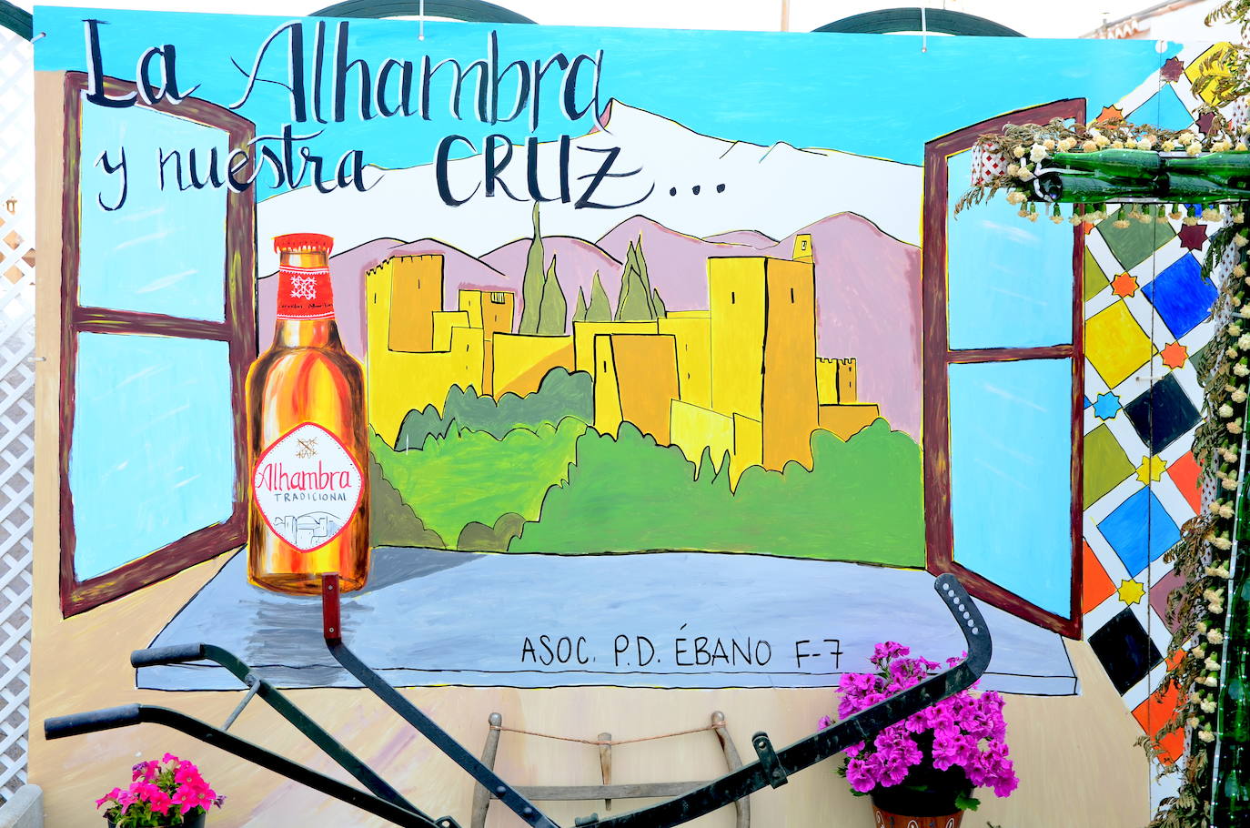 Huétor Vega, aferrado a la tradición de las Cruces