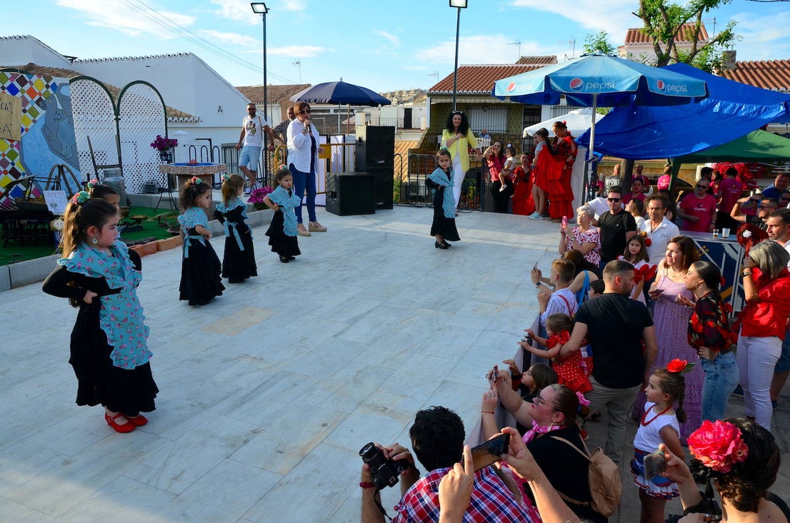Huétor Vega, aferrado a la tradición de las Cruces