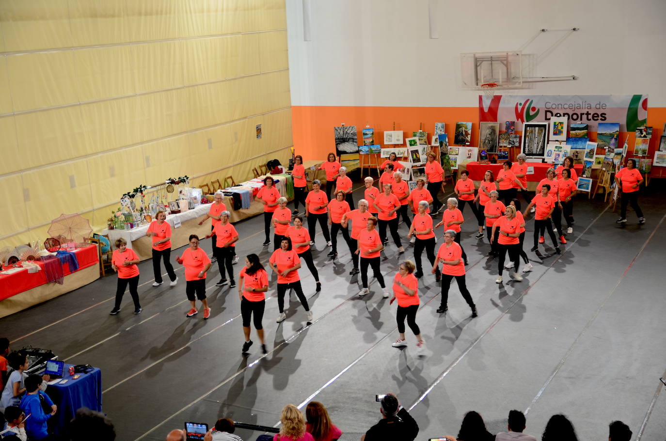 Clausura de los talleres y escuelas deportivas municipales de Huétor Vega