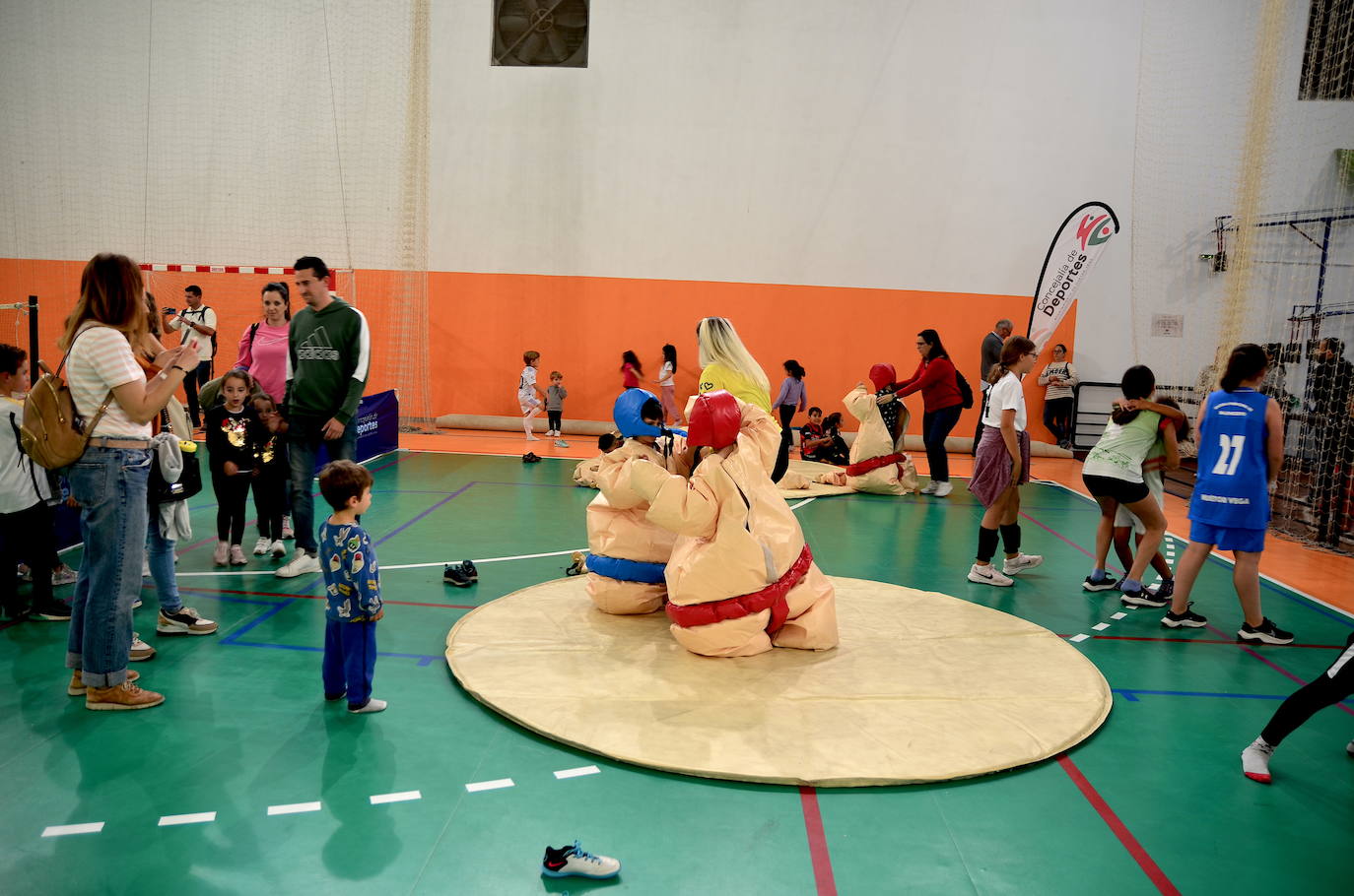 Clausura de los talleres y escuelas deportivas municipales de Huétor Vega