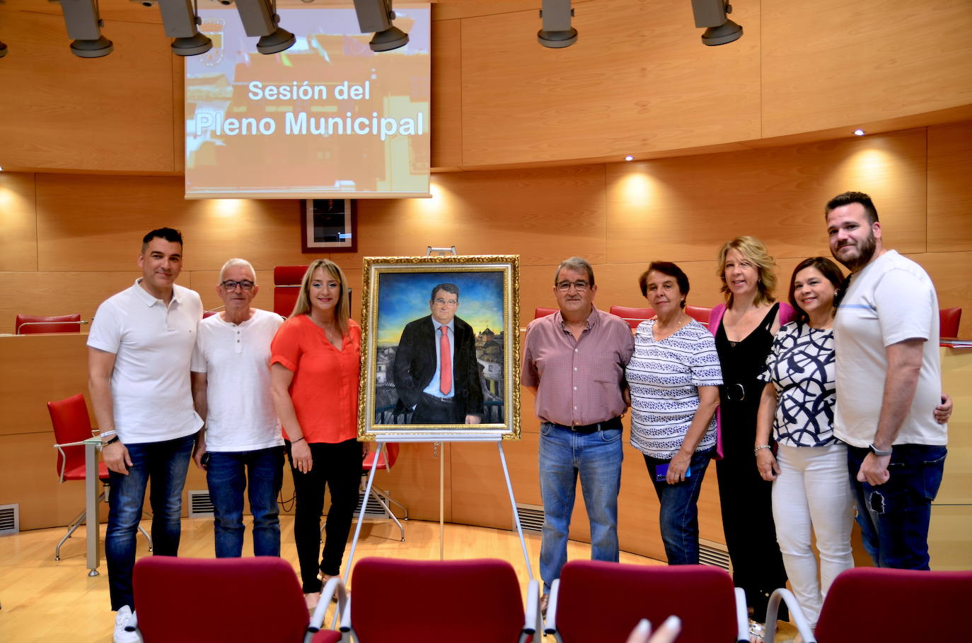 Los retratos de Mariano Molina y Plácido Hurtado se unen a la galería de alcaldes de Huétor Vega