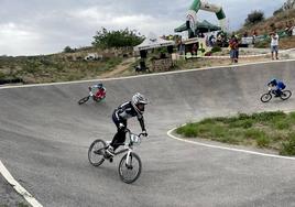 Gran espectáculo en el Circuito Municipal hueteño.