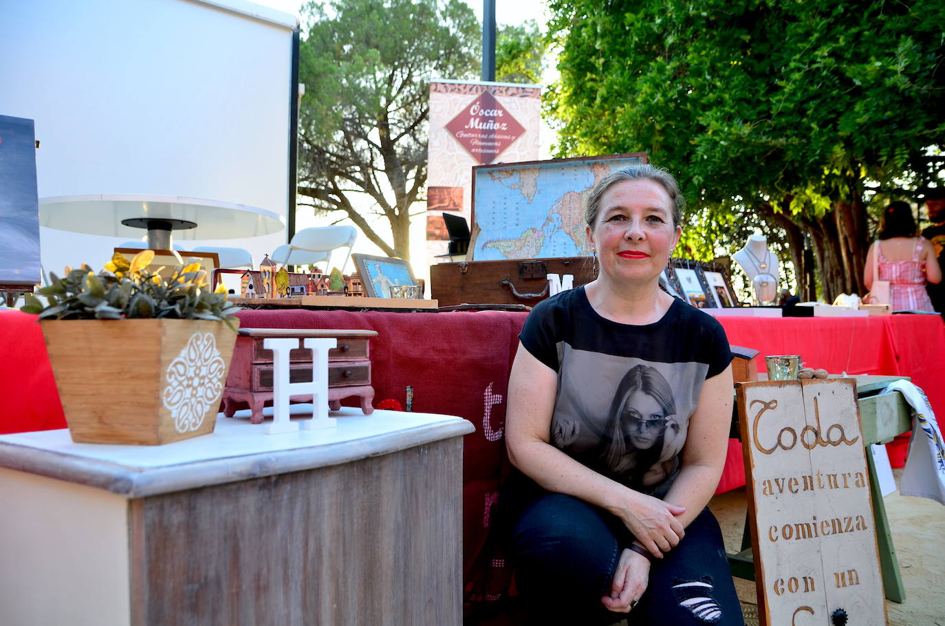 Encuentro de artesanos y artistas en Huétor Vega