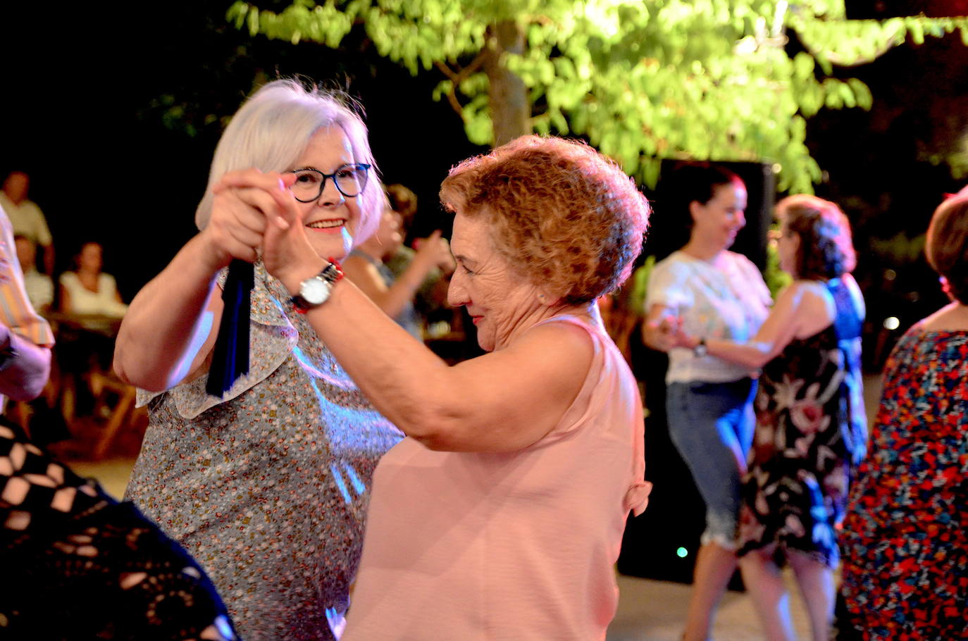 Huétor Vega recupera su esencia en la Verbena de Verano