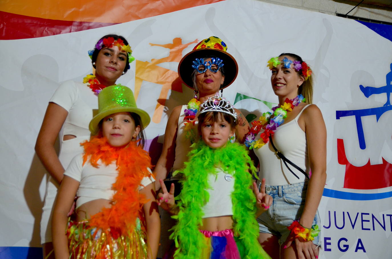 Nueva Fiesta de Blanco de la Juventud en Huétor Vega