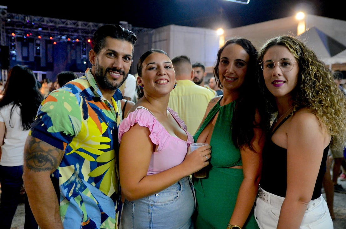 Gran ambiente en el Ferial de Huétor Vega