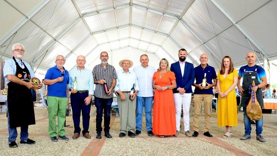 Huétor Vega, a sorbos en la Fiesta de la Vendimia
