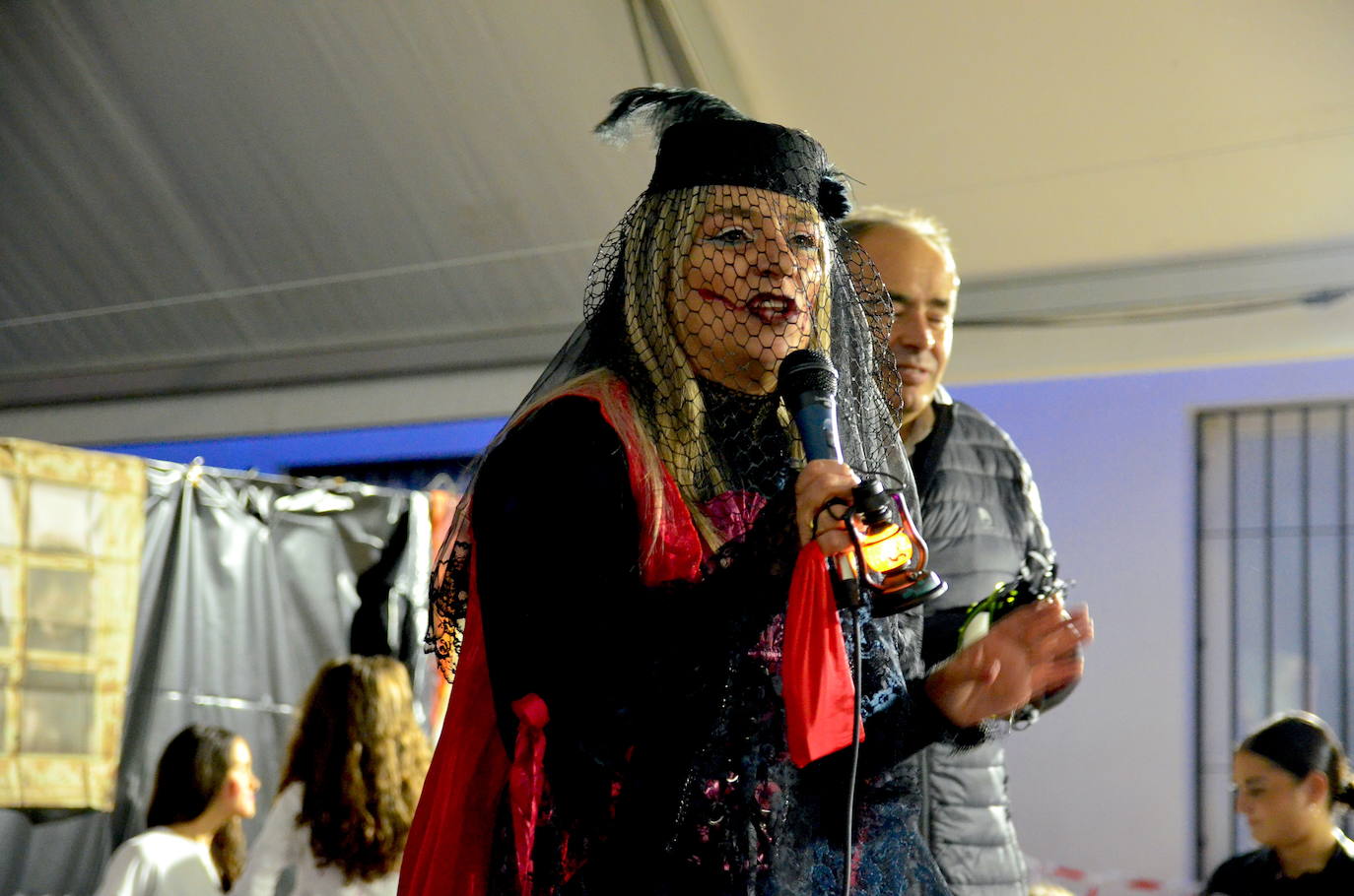 La gente de Huétor Vega se transforma en Halloween