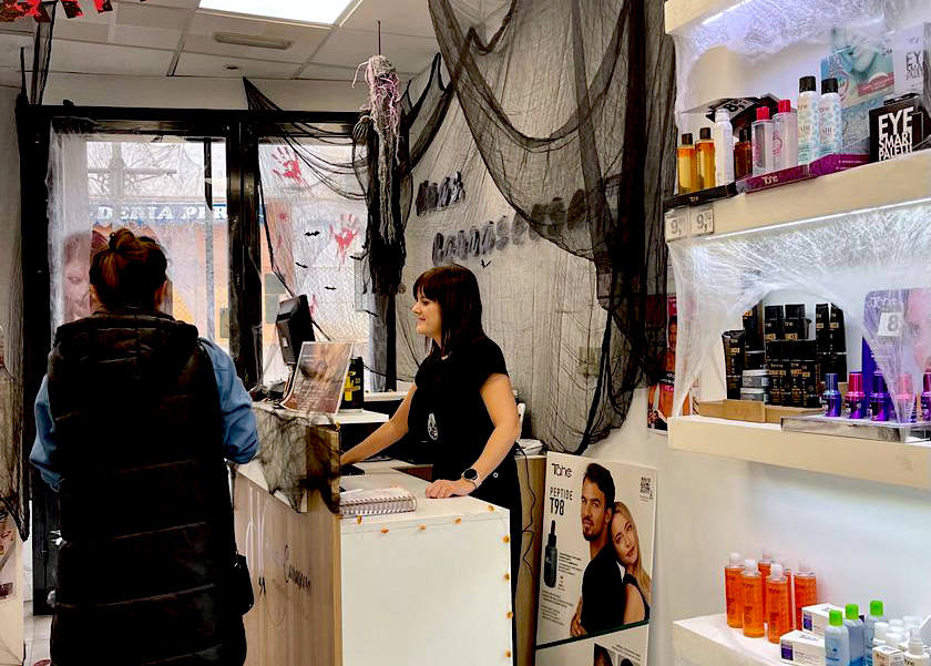 Peluquería Hermanas Carrascosa.