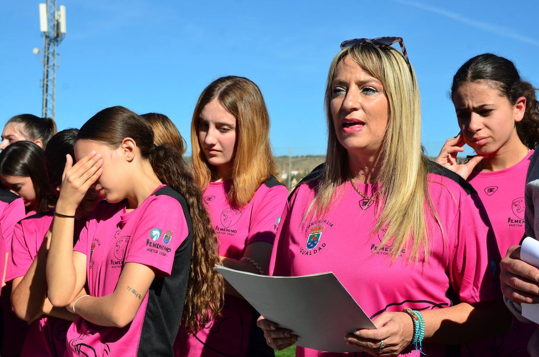 Fútbol femenino contra la violencia de género