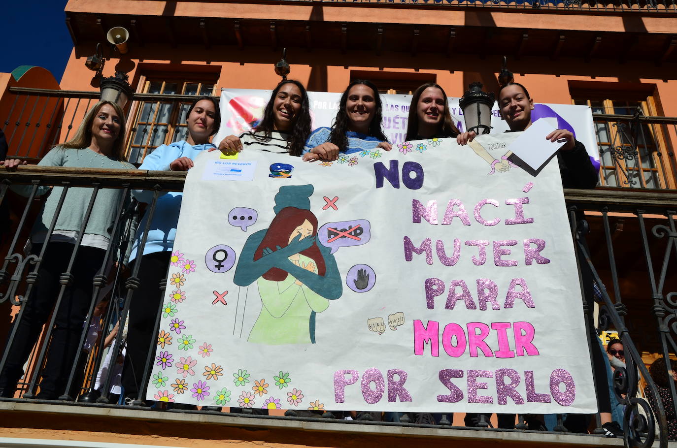 La juventud toma la voz en Huétor Vega por el 25N