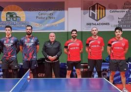 El CD Huétor Vega, de rojo, visitante en Alcalá la Real.