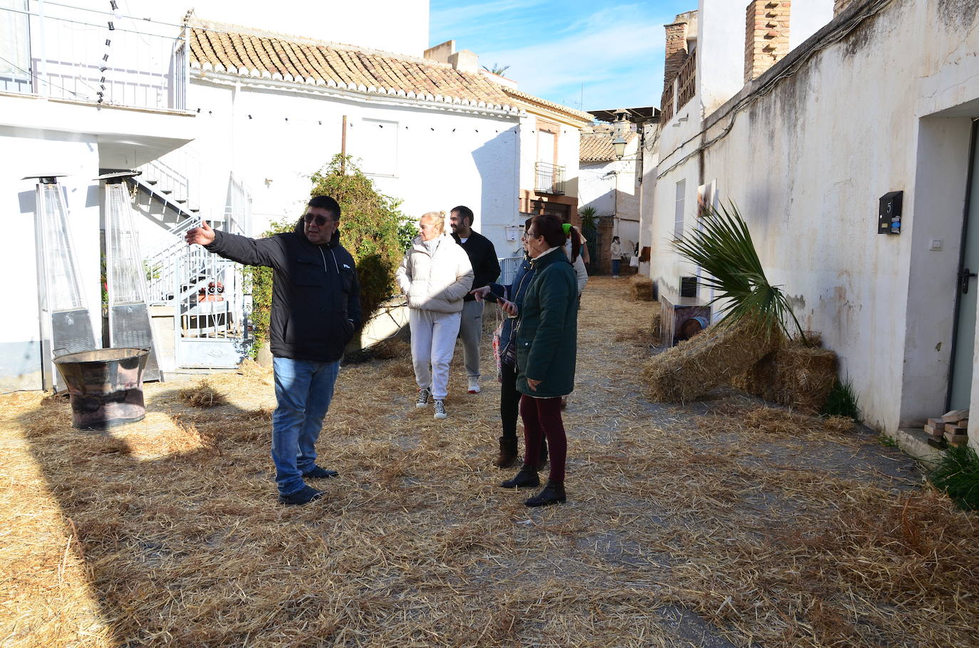 El belén viviente abre los brazos en Huétor Vega