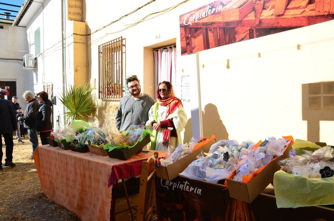 El belén viviente abre los brazos en Huétor Vega