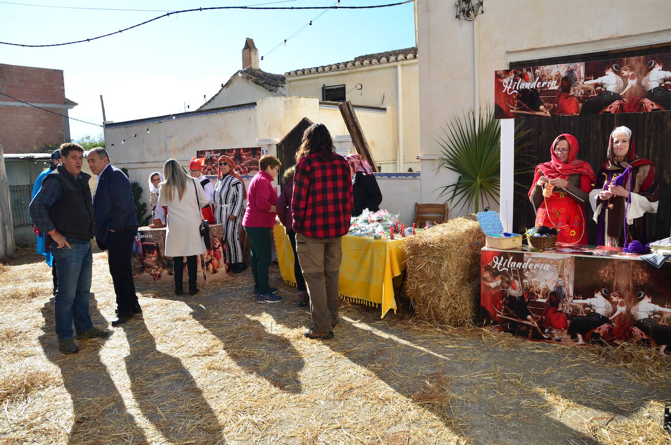 El belén viviente abre los brazos en Huétor Vega
