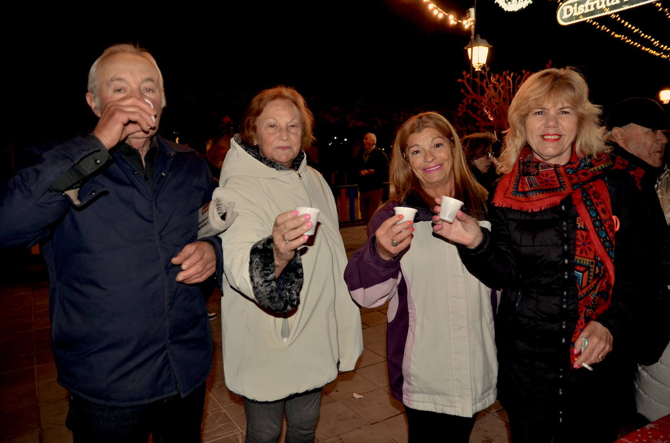 Fiesta de villancicos y panderetas en Huétor Vega