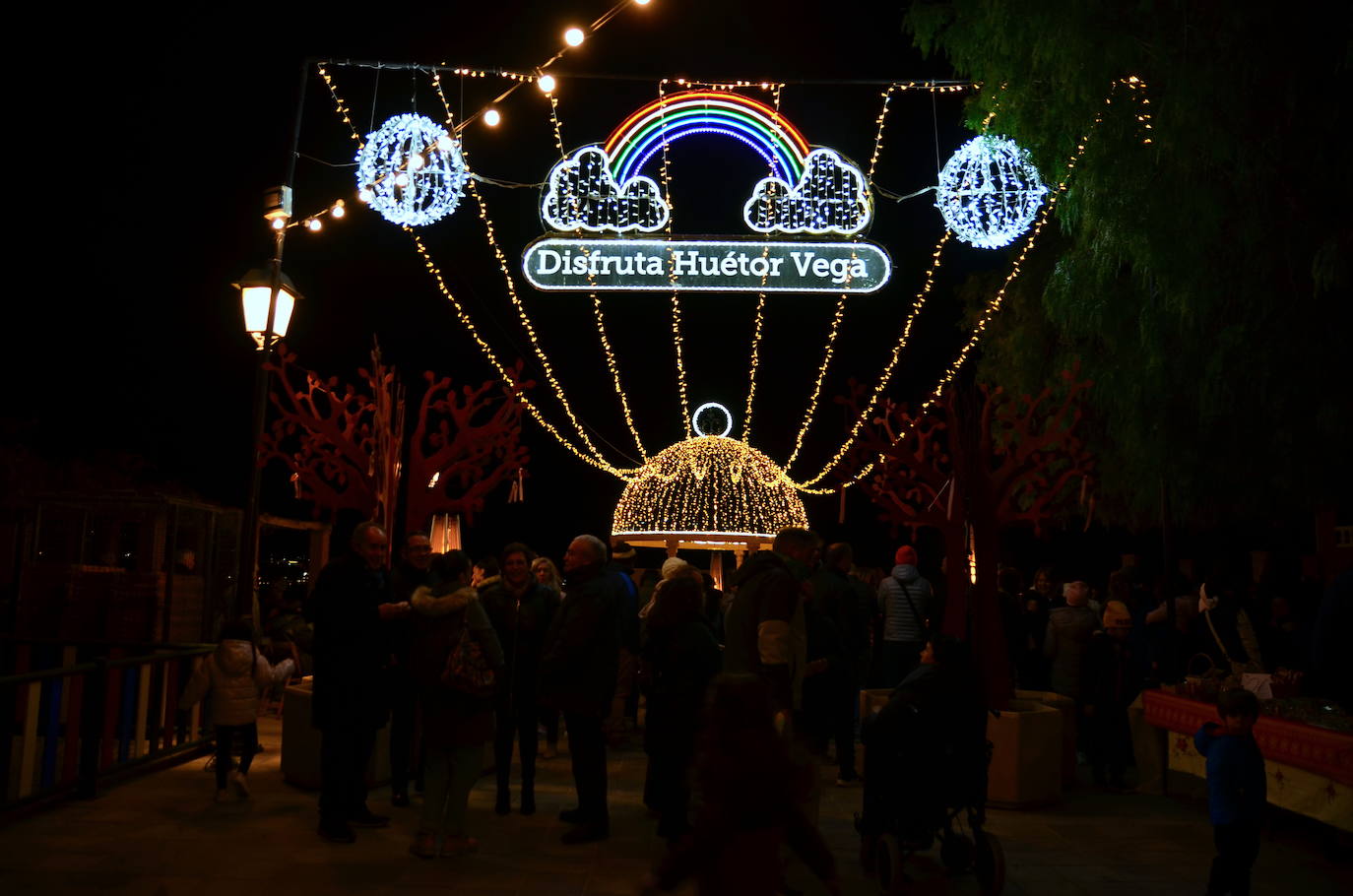 Fiesta de villancicos y panderetas en Huétor Vega