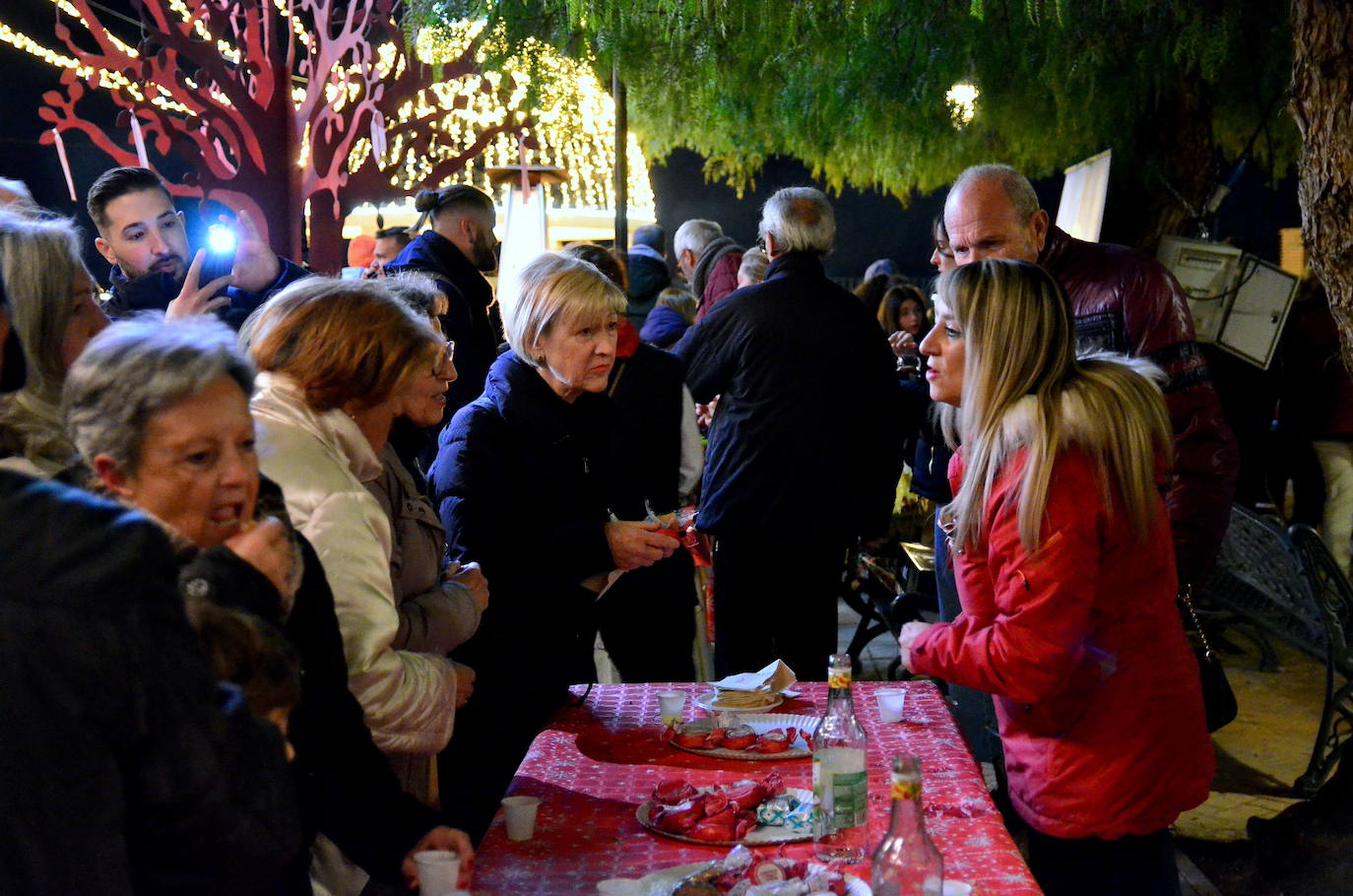 Fiesta de villancicos y panderetas en Huétor Vega