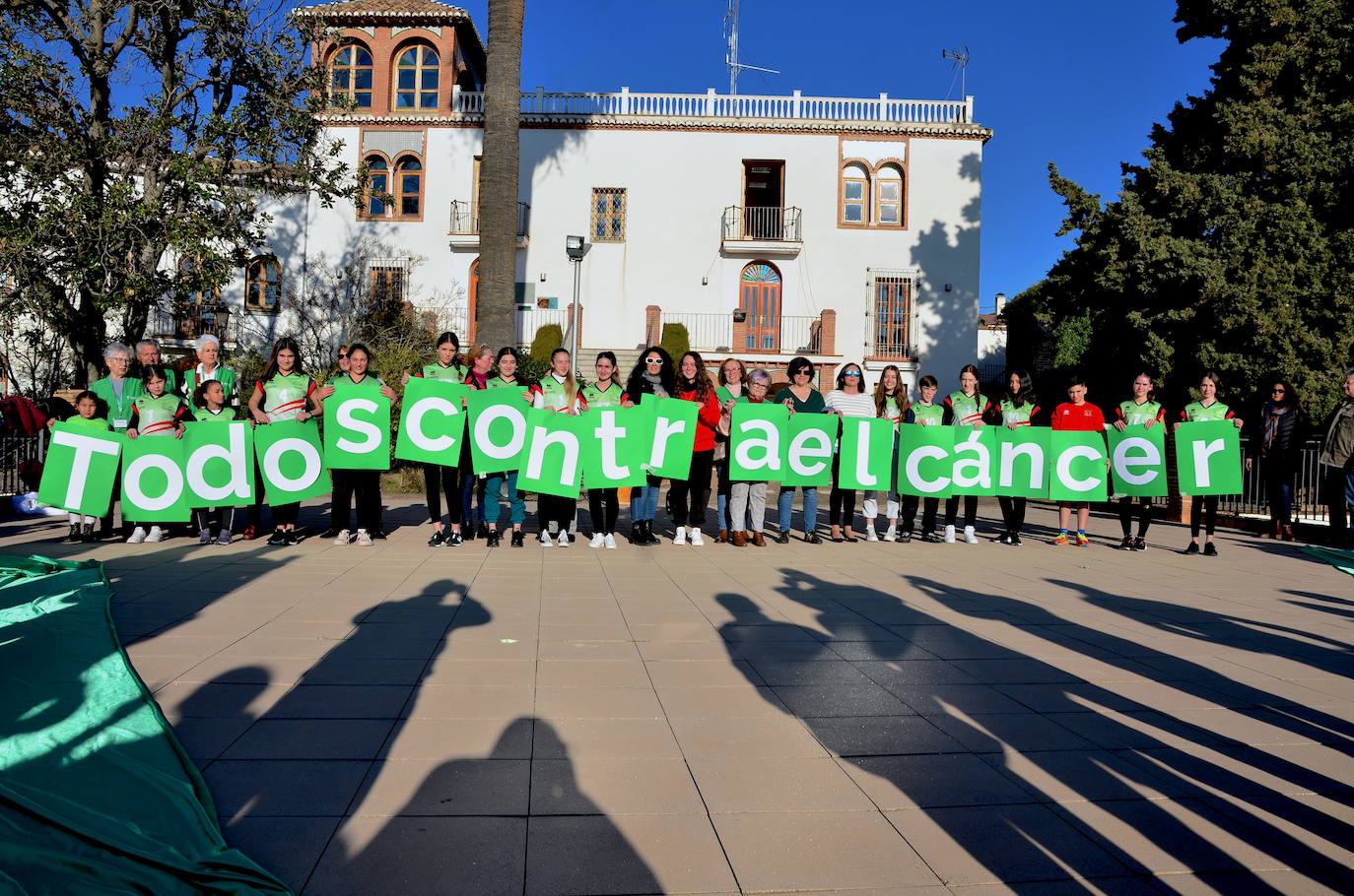 Mensaje de visibilización de la lucha contra el cáncer, en Huerta Cercada.