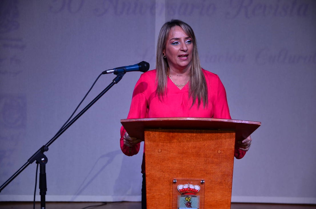El Centro del Vino y Flamenco, en Huerta Cercada, acogió el acto de homenaje a ‘Huétor Vega Gráfico’.