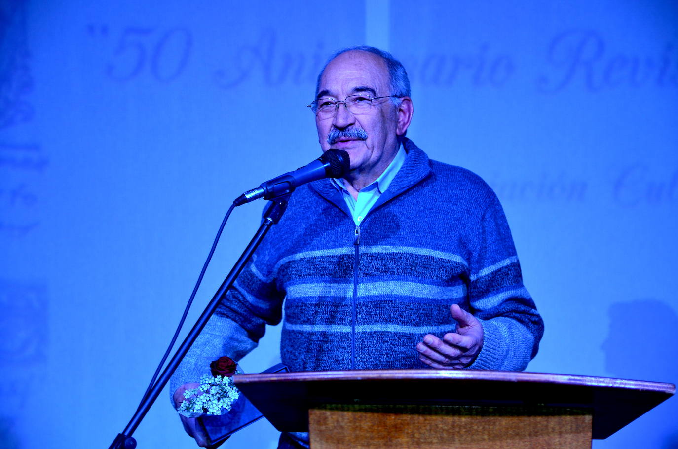 El Centro del Vino y Flamenco, en Huerta Cercada, acogió el acto de homenaje a ‘Huétor Vega Gráfico’.