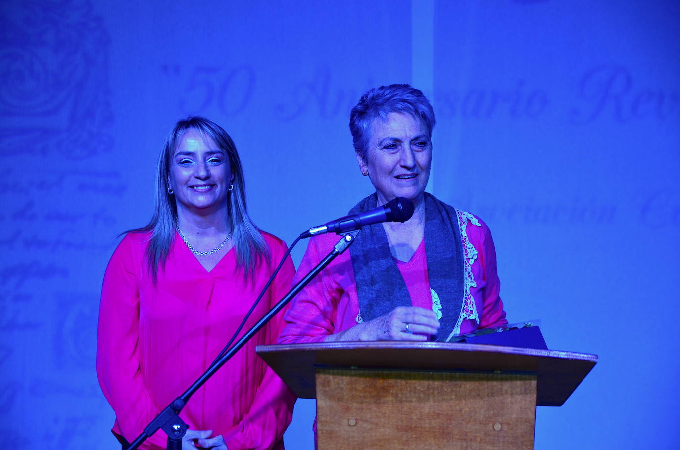 El Centro del Vino y Flamenco, en Huerta Cercada, acogió el acto de homenaje a ‘Huétor Vega Gráfico’.