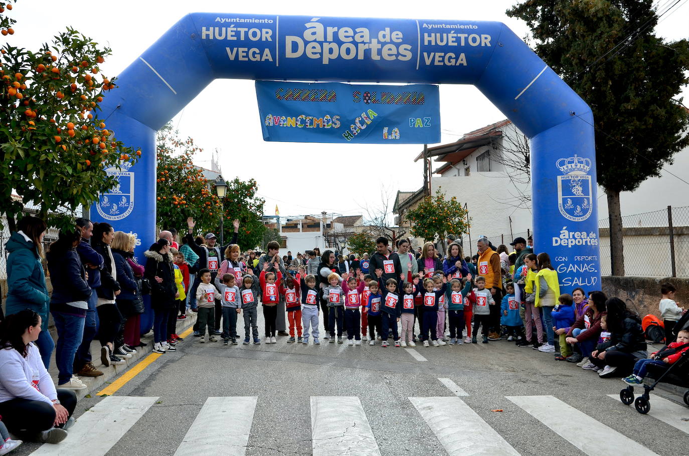 La comunidad educativa de Huétor Vega sueña con la paz