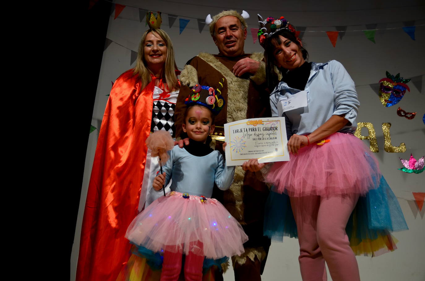 La magia del carnaval vuelve a Huétor Vega