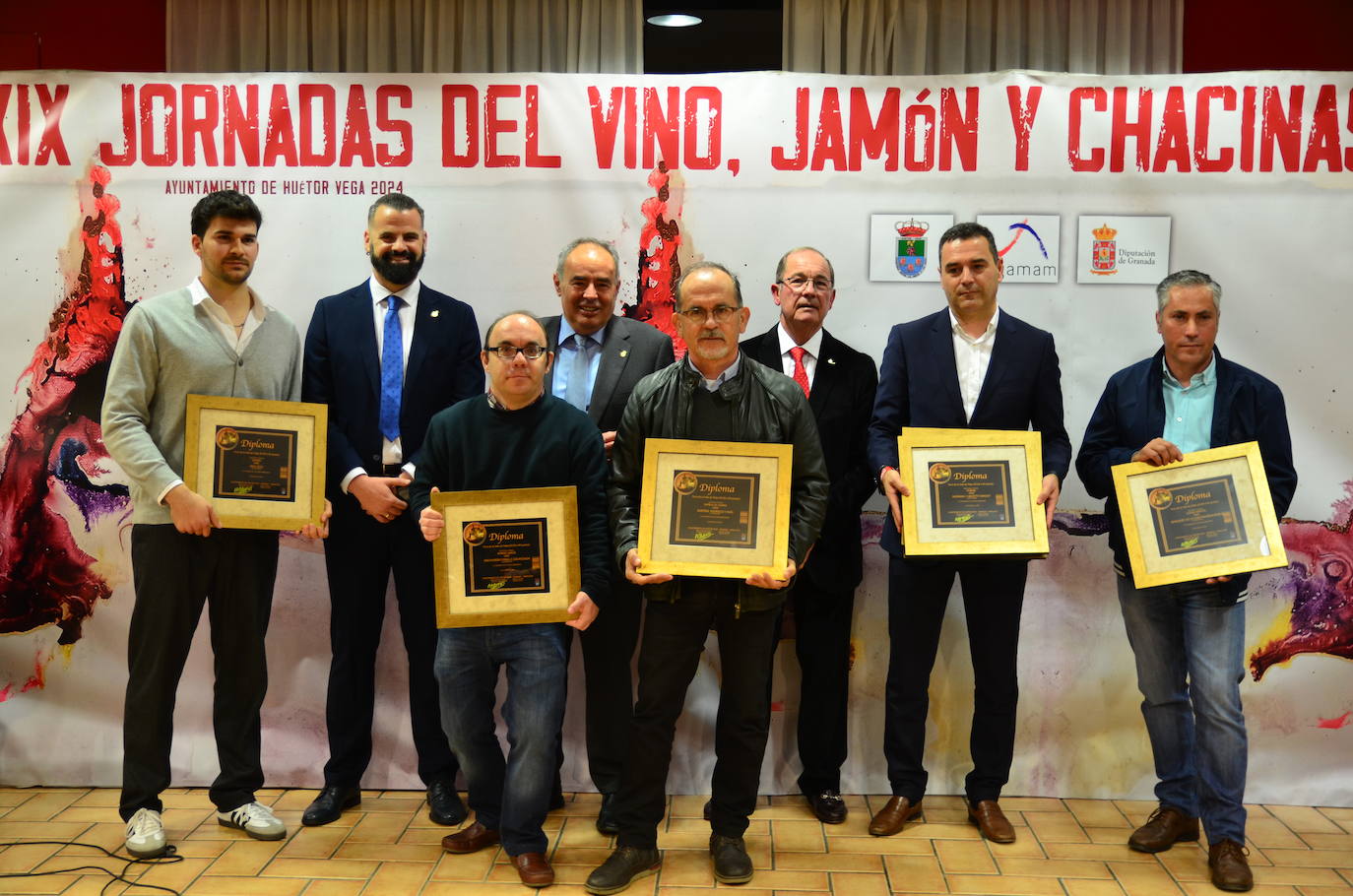Entrega de premios de los certámenes de vinos en Huétor Vega
