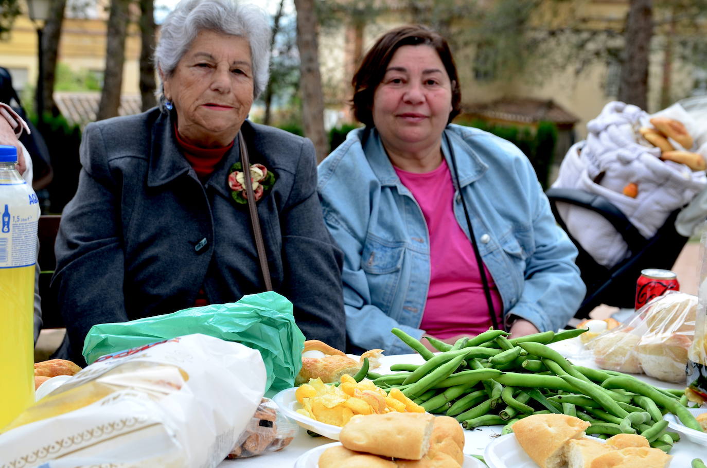 'Roar el güevo': la merienda con la que Huétor Vega hace piña