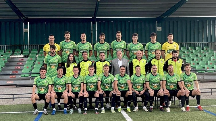 El CD Huétor Vega pone en valor su octava temporada consecutiva en Tercera
