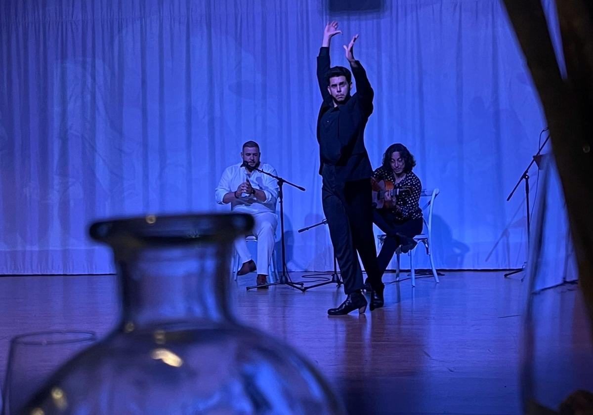 'El Gambimbas' y el bailaor hueteño Alberto Padilla, en Huerta Cercada