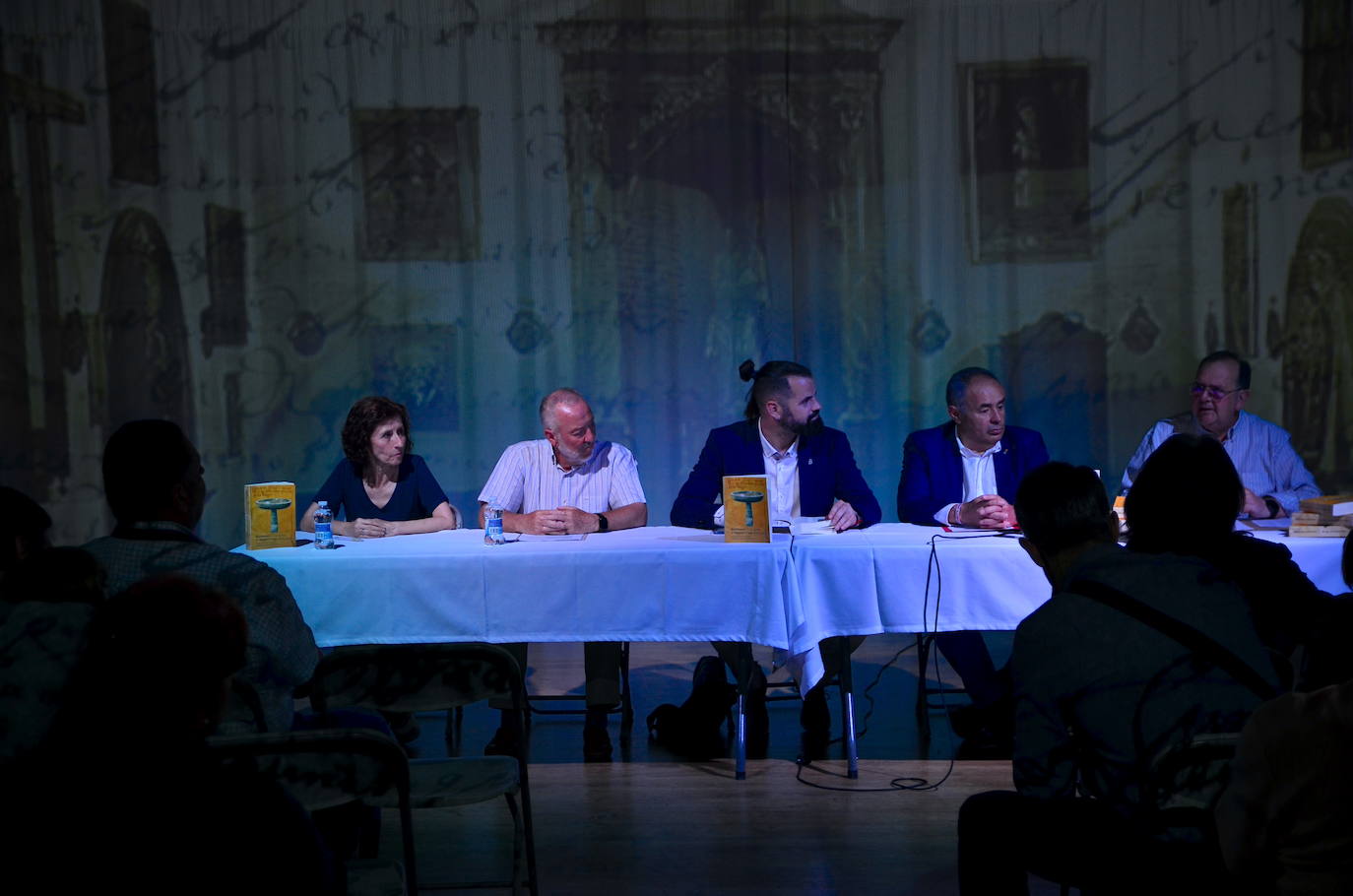 Presentación del libro 'Bautismos de la iglesia de Huétor Vega 1600-1920'