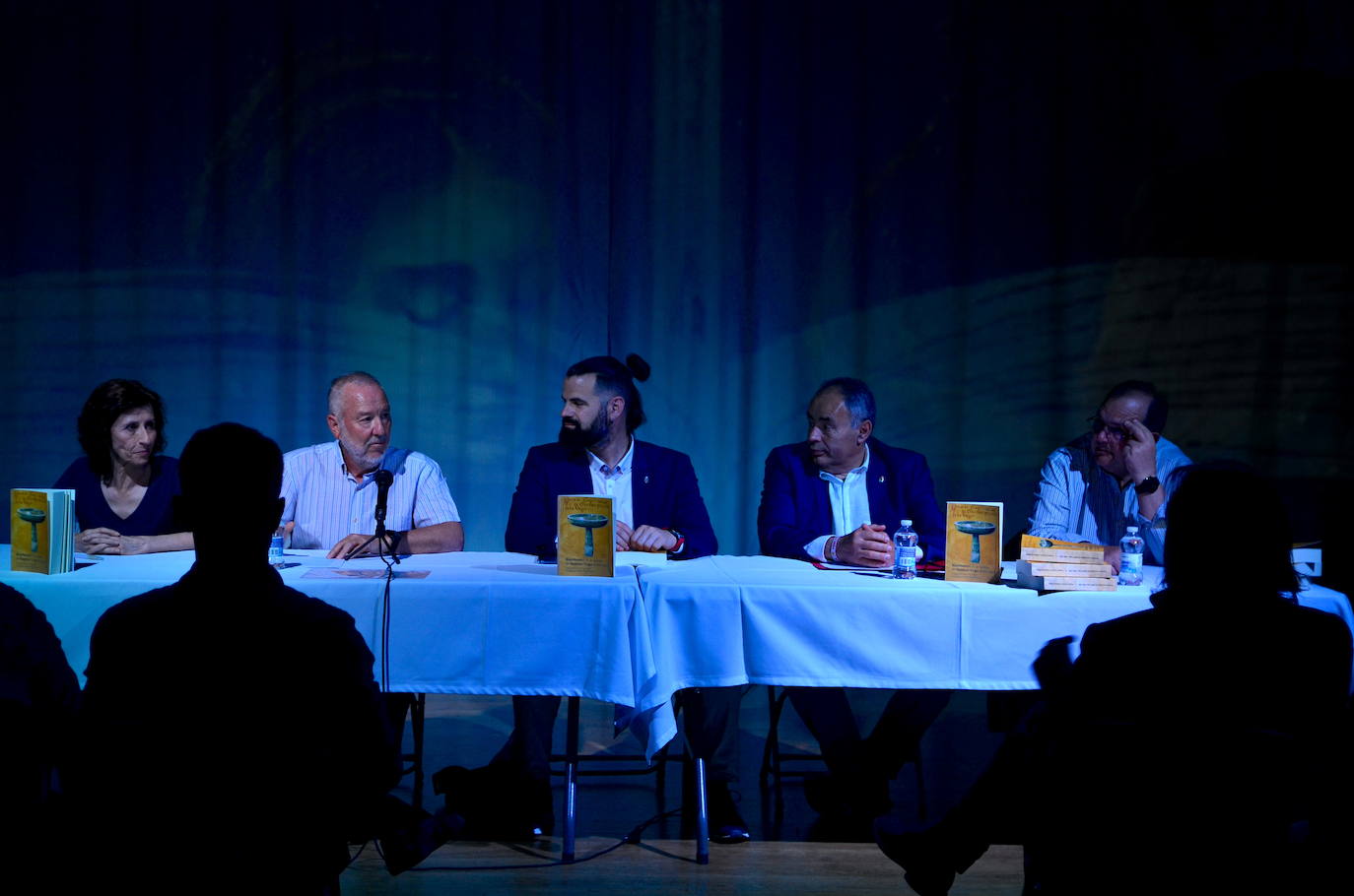 Presentación del libro 'Bautismos de la iglesia de Huétor Vega 1600-1920'