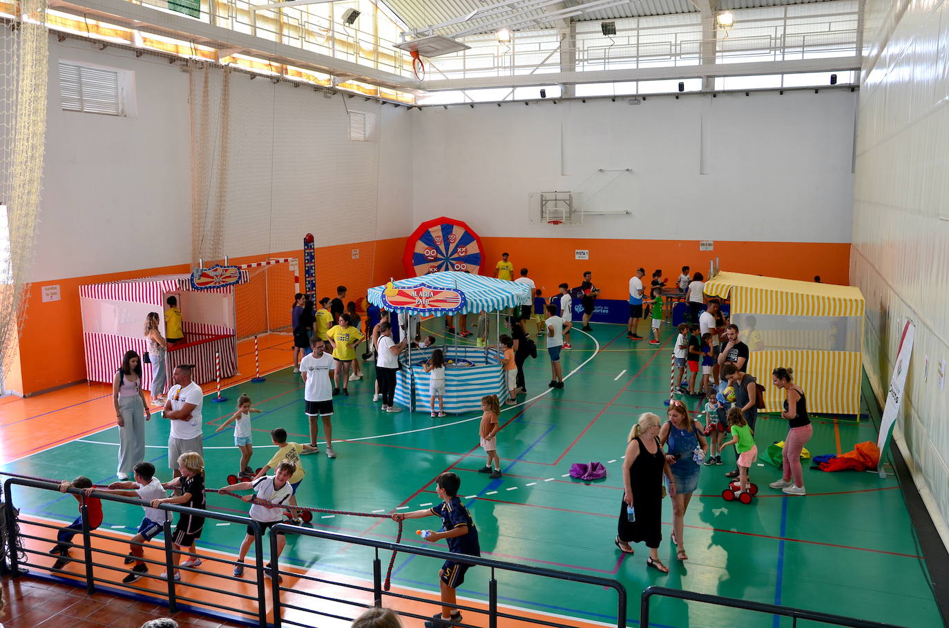 Acto de clausura de los talleres y escuelas deportivas municipales de Huétor Vega