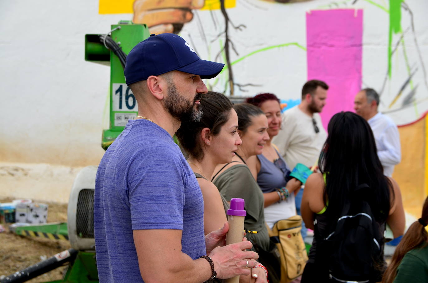 Un mural en Huétor Vega recuerda la importancia de «sembrar el futuro»