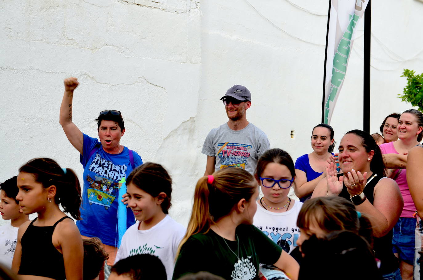 Un mural en Huétor Vega recuerda la importancia de «sembrar el futuro»