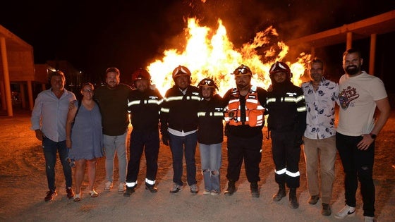 Noche de purificación y alegría en Huétor Vega