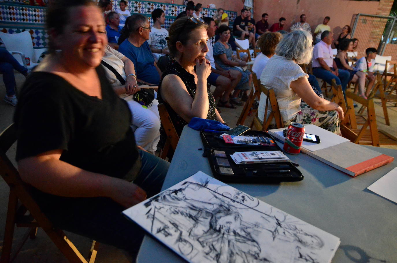 Huétor Vega abre el micro y el escenario se llena de talento