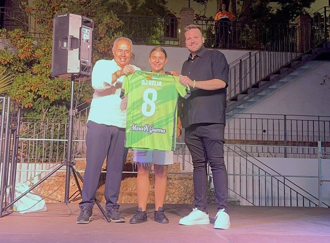 El 'fiestón' de los jóvenes en Huétor Vega